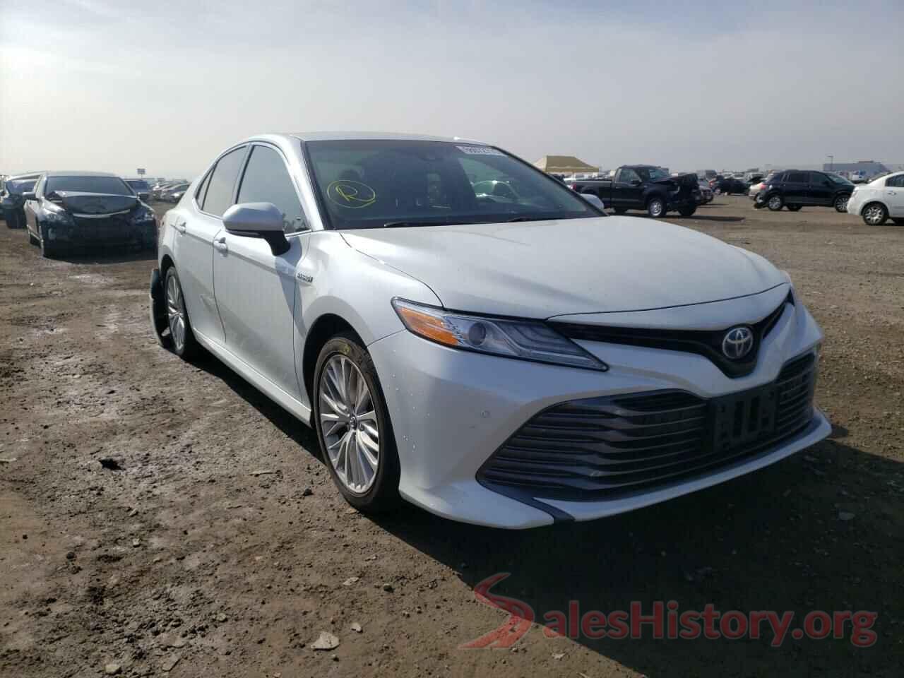 4T1B21HK4JU006386 2018 TOYOTA CAMRY