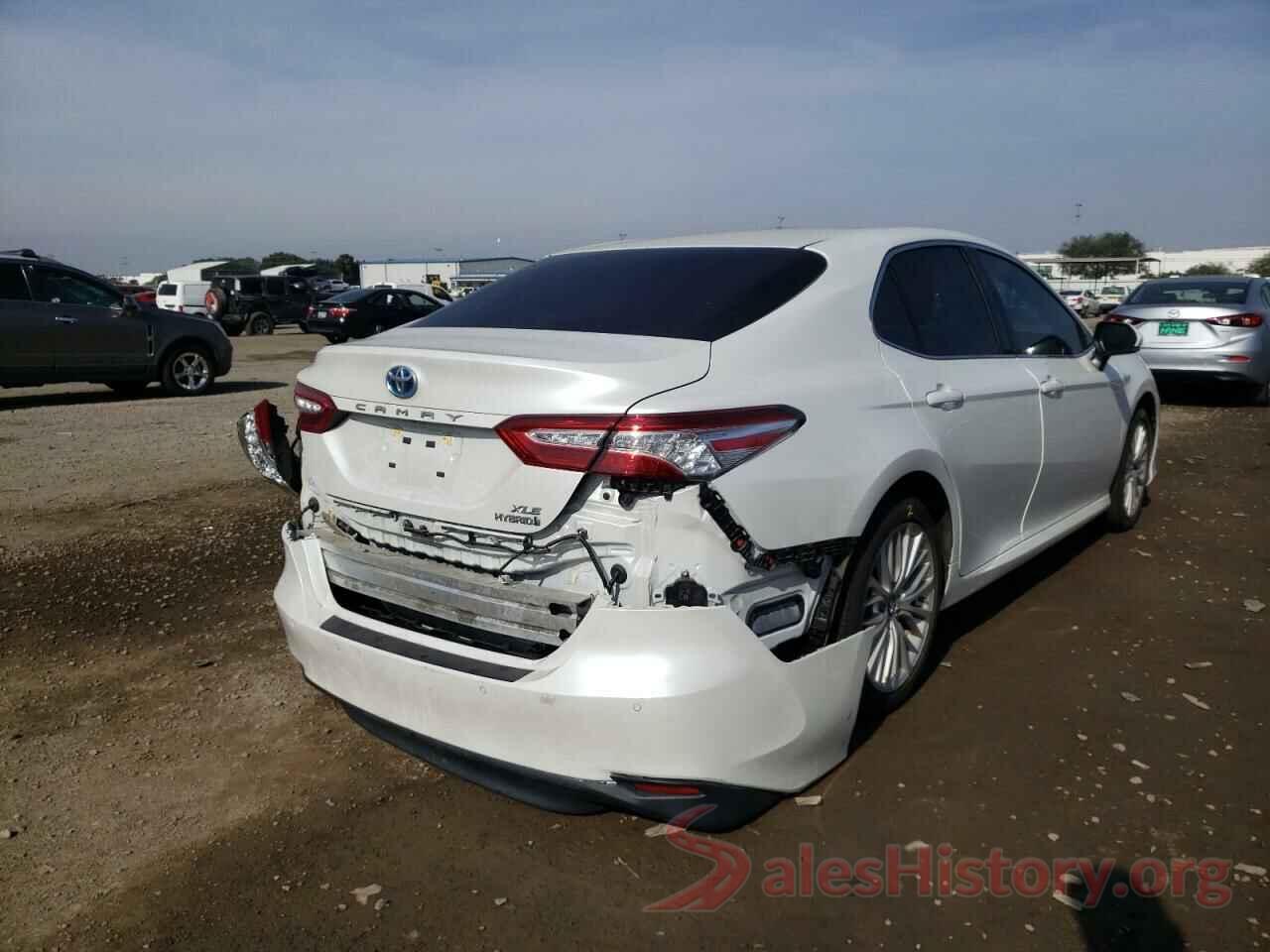 4T1B21HK4JU006386 2018 TOYOTA CAMRY