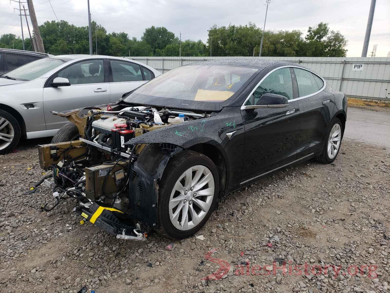 5YJSA1E2XJF272774 2018 TESLA MODEL S