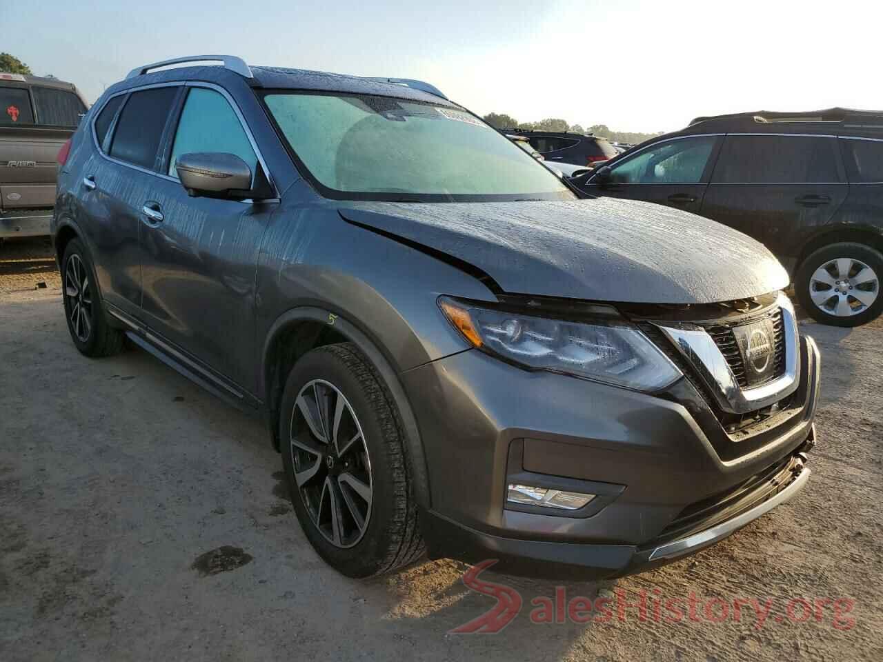 JN8AT2MT1HW400268 2017 NISSAN ROGUE