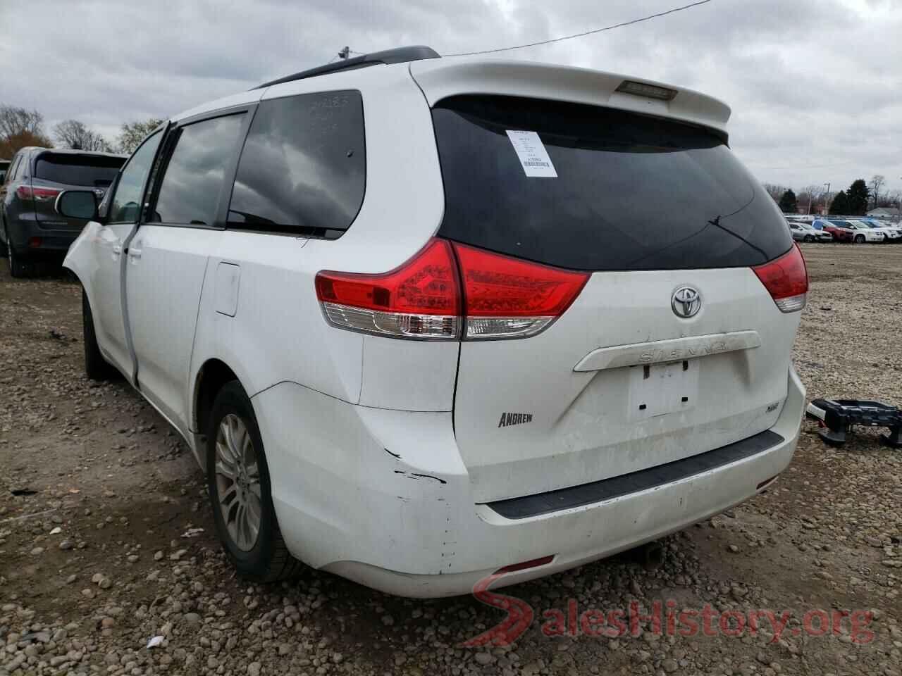 5TDYK3DC9BS106403 2011 TOYOTA SIENNA