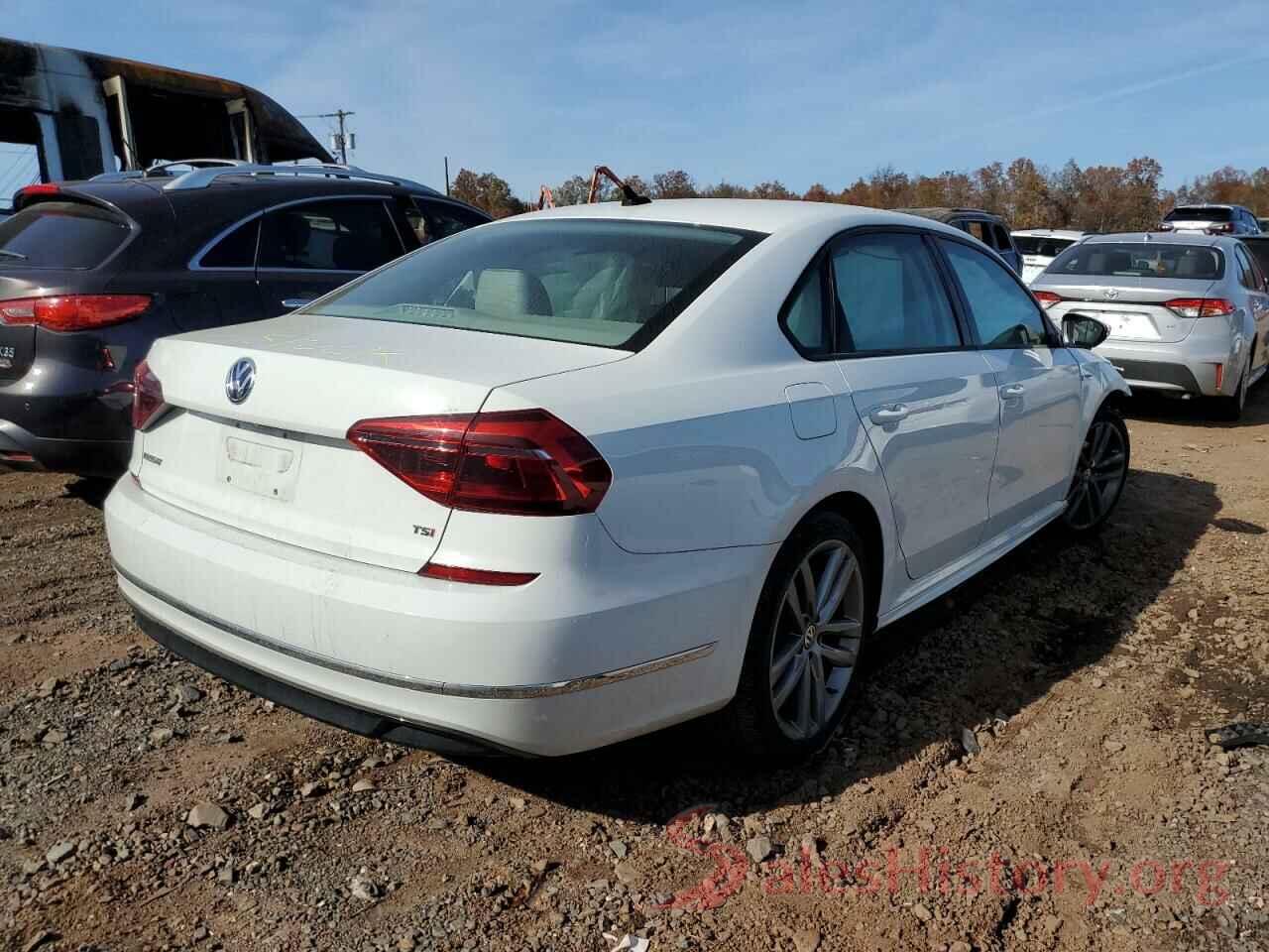 1VWAA7A39JC012535 2018 VOLKSWAGEN PASSAT