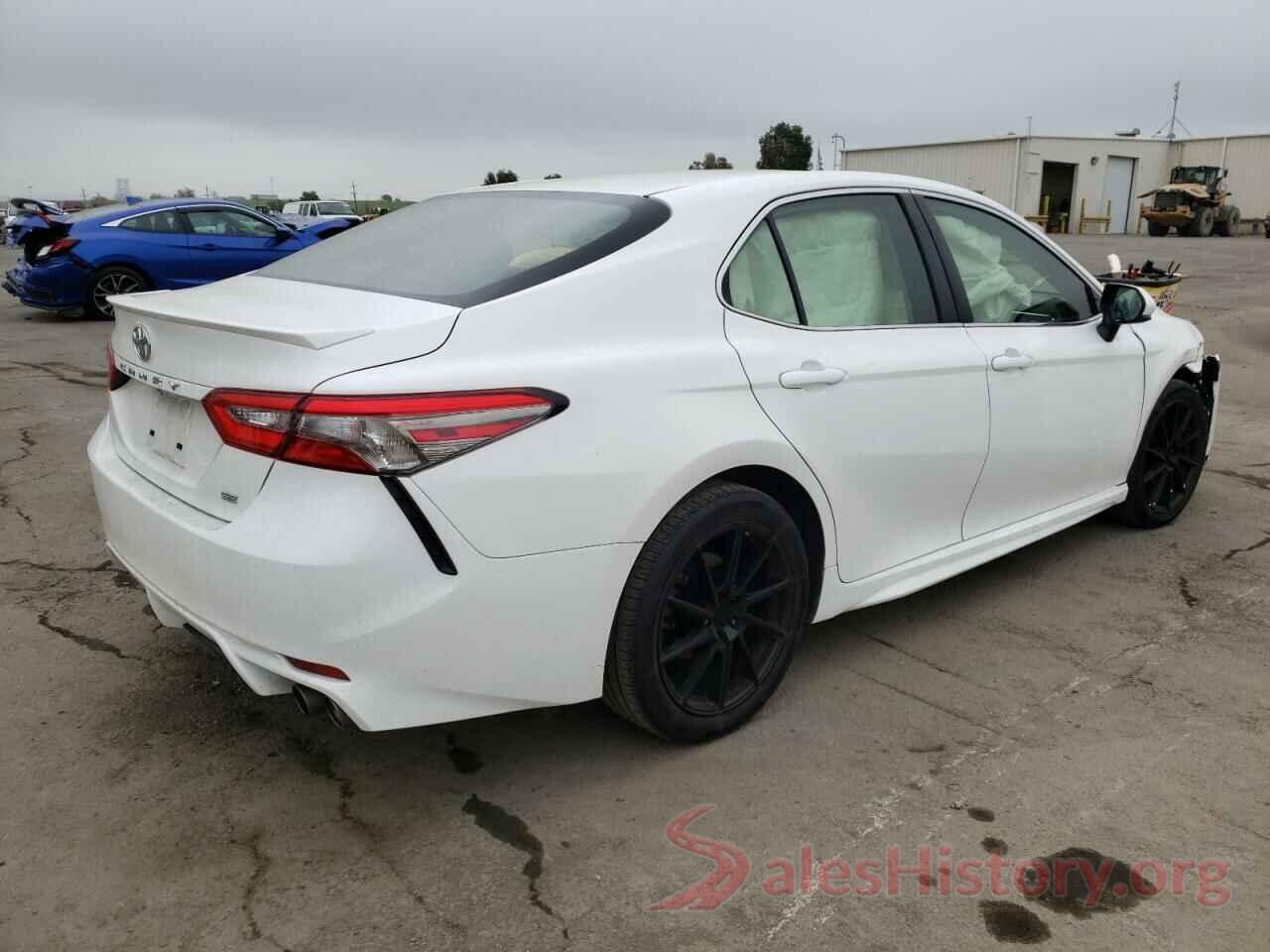 JTNB11HK1J3067218 2018 TOYOTA CAMRY