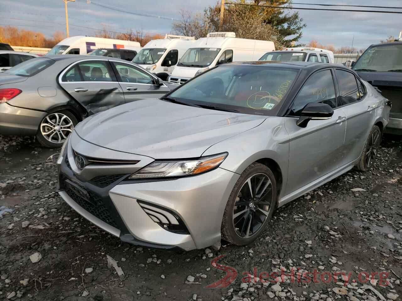 4T1B61HK9KU274811 2019 TOYOTA CAMRY