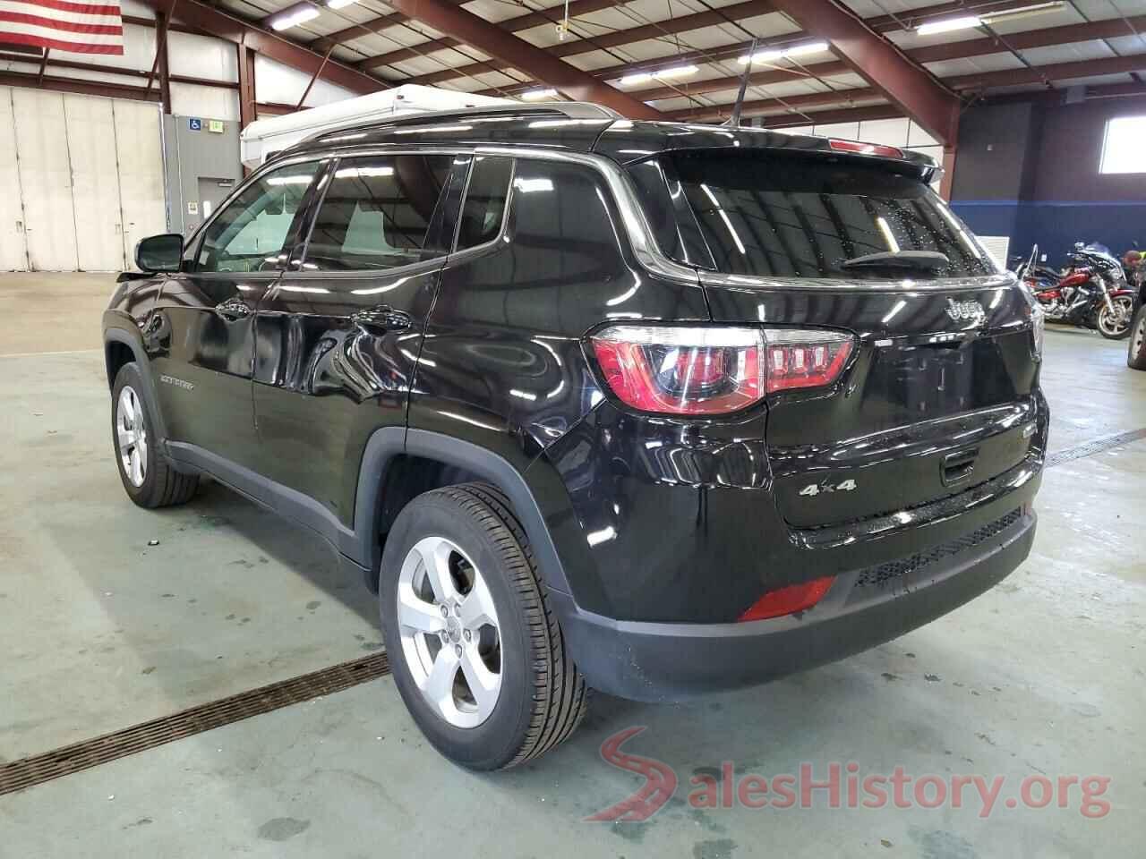 3C4NJDBB0JT402694 2018 JEEP COMPASS