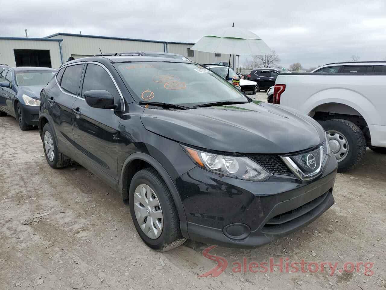 JN1BJ1CP9JW186806 2018 NISSAN ROGUE