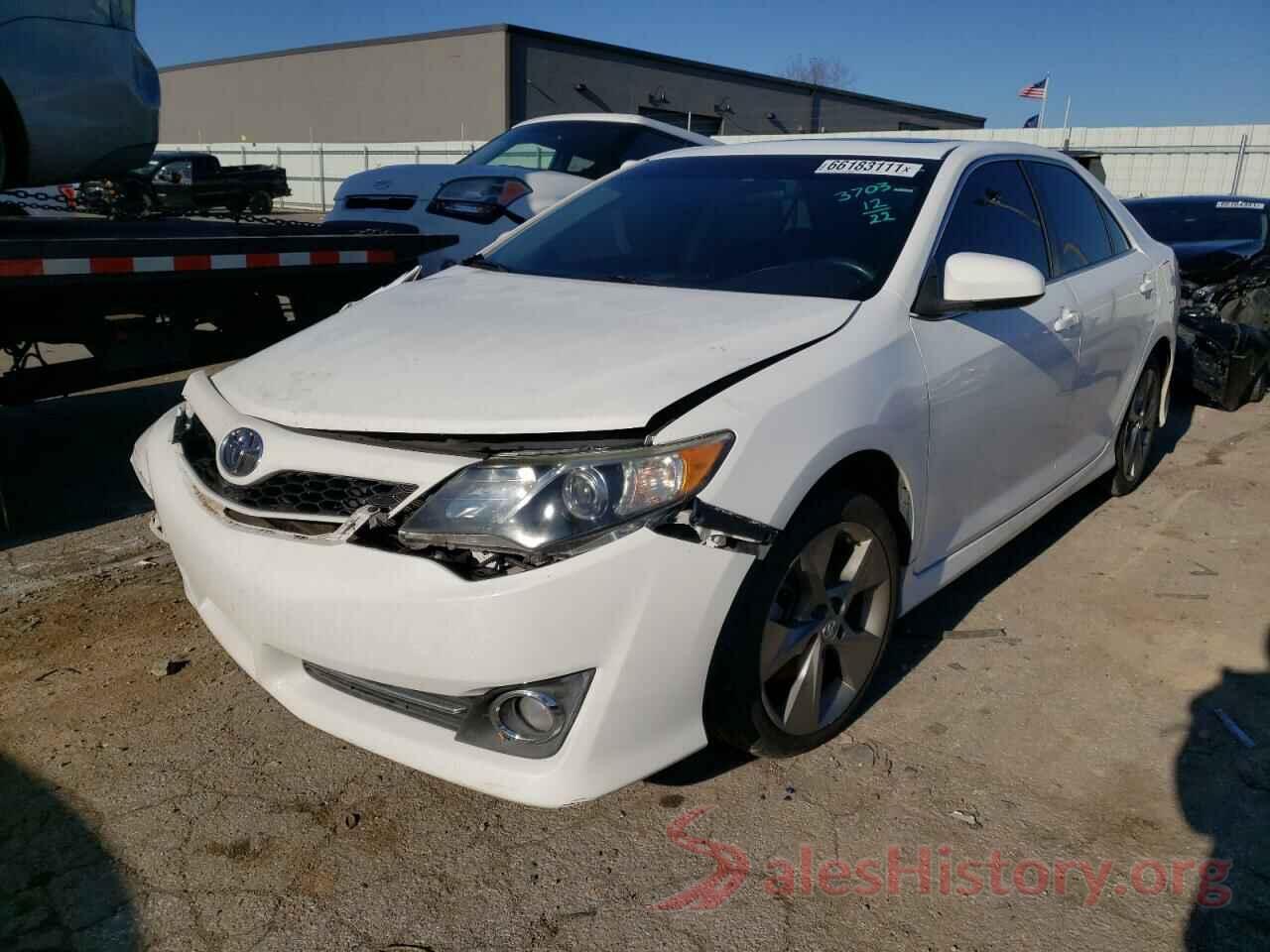 4T1BF1FK2EU803703 2014 TOYOTA CAMRY