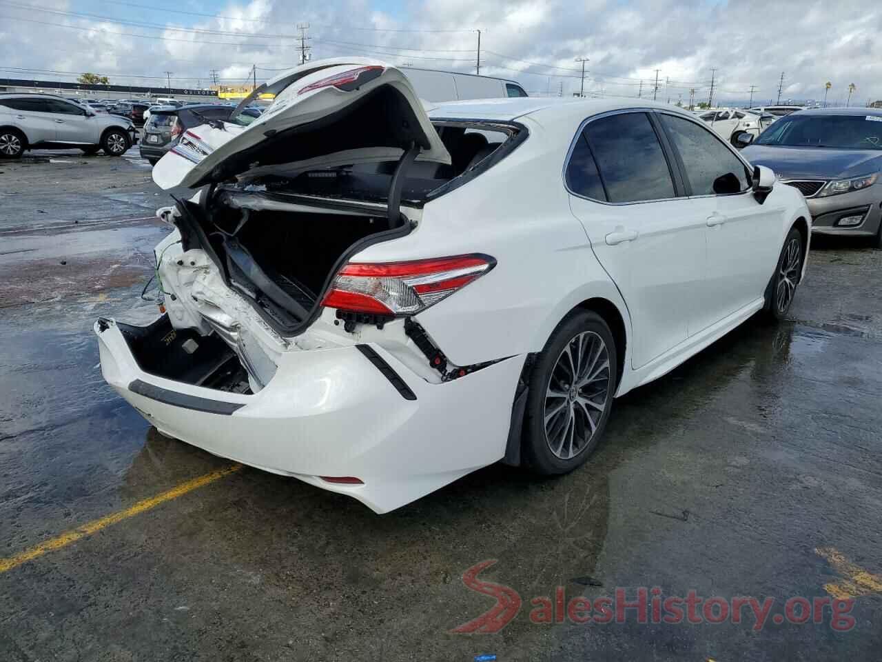 4T1G11AK3LU368876 2020 TOYOTA CAMRY