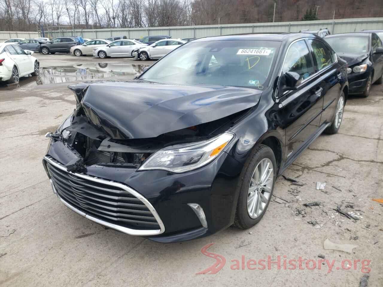 4T1BD1EB8JU062992 2018 TOYOTA AVALON