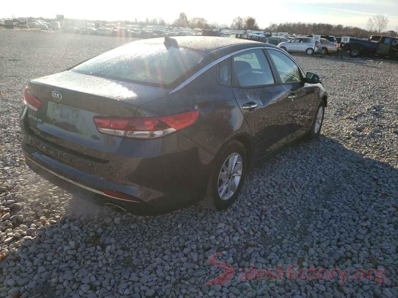 KNAGT4L36J5213751 2018 KIA OPTIMA