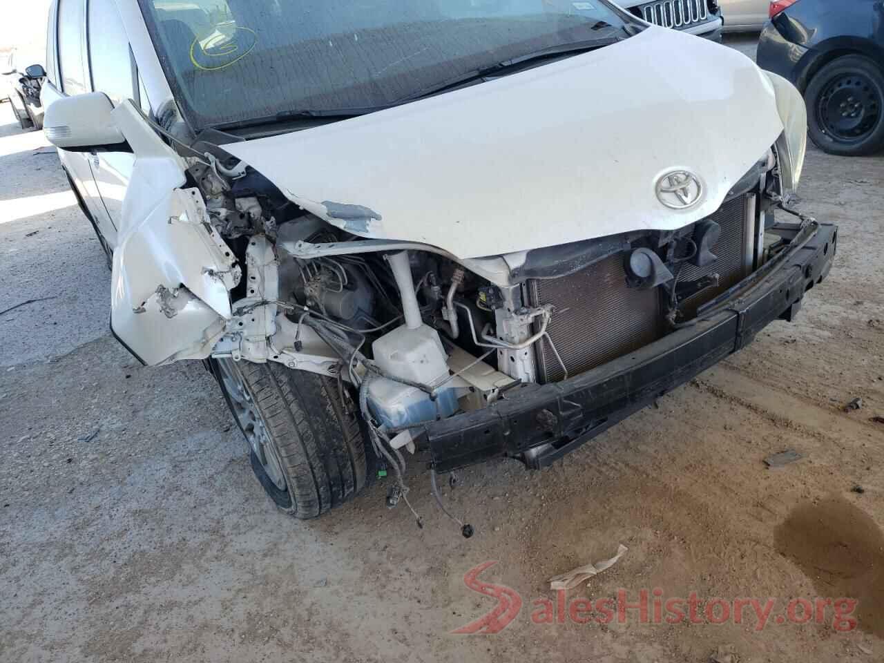 5TDYK3DC2FS584412 2015 TOYOTA SIENNA