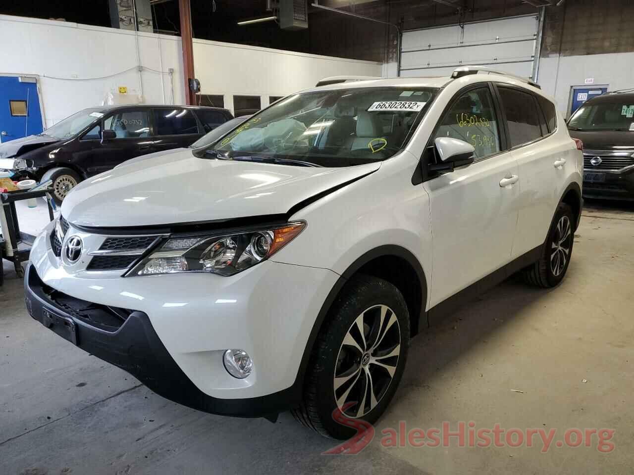 2T3DFREV1FW244608 2015 TOYOTA RAV4