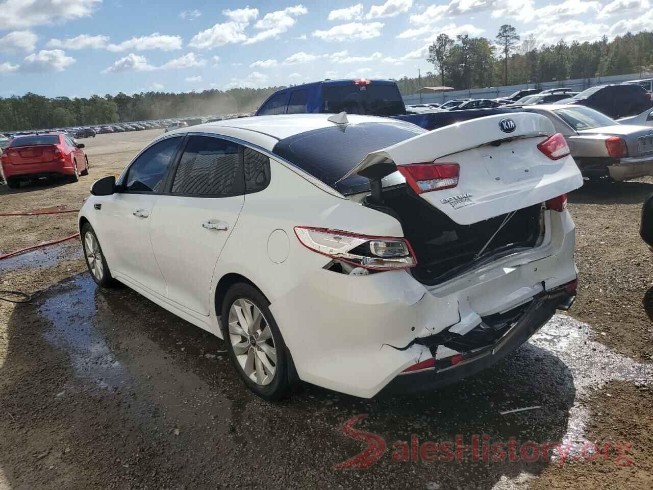 5XXGT4L36JG256100 2018 KIA OPTIMA