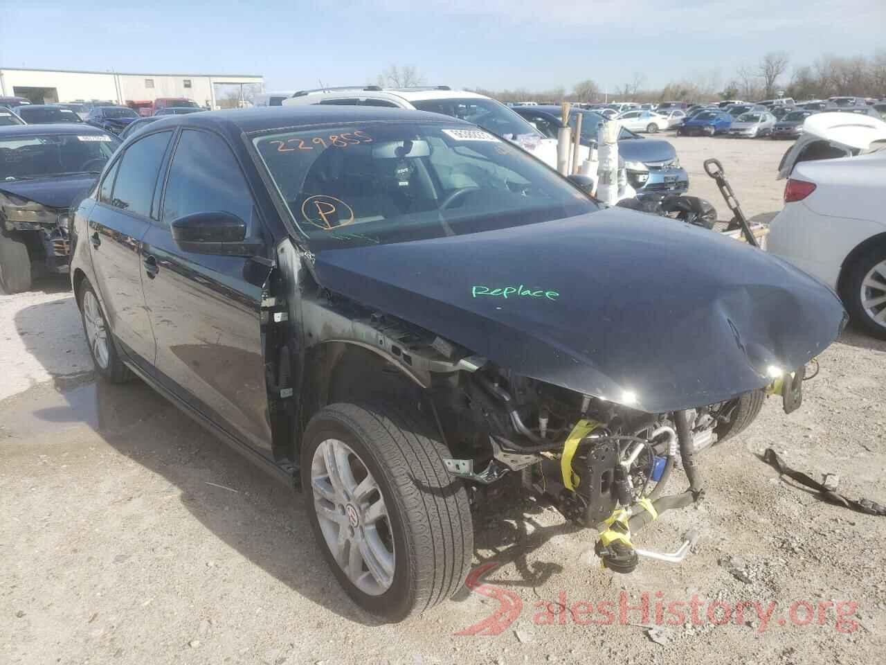 3VW2B7AJ7JM229855 2018 VOLKSWAGEN JETTA