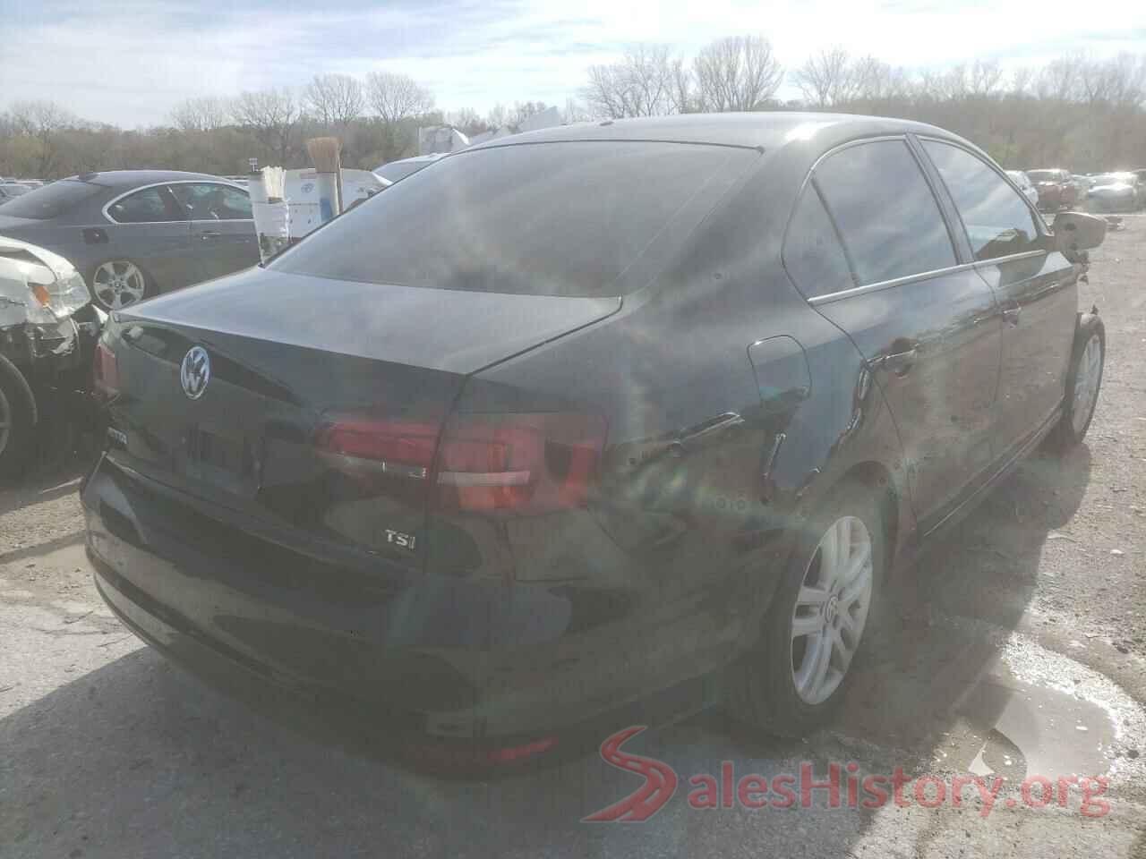 3VW2B7AJ7JM229855 2018 VOLKSWAGEN JETTA