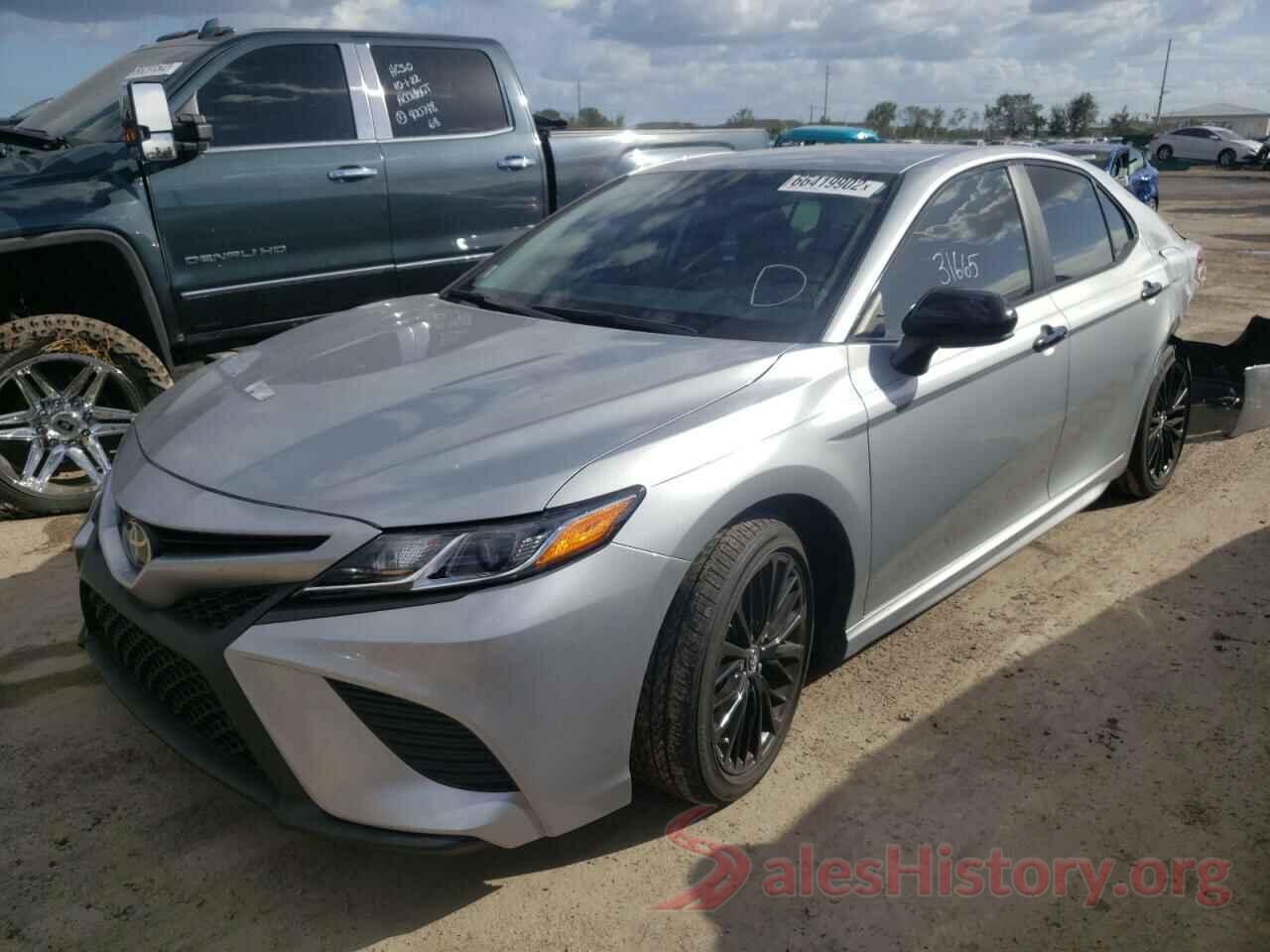 4T1G11AK1LU350442 2020 TOYOTA CAMRY