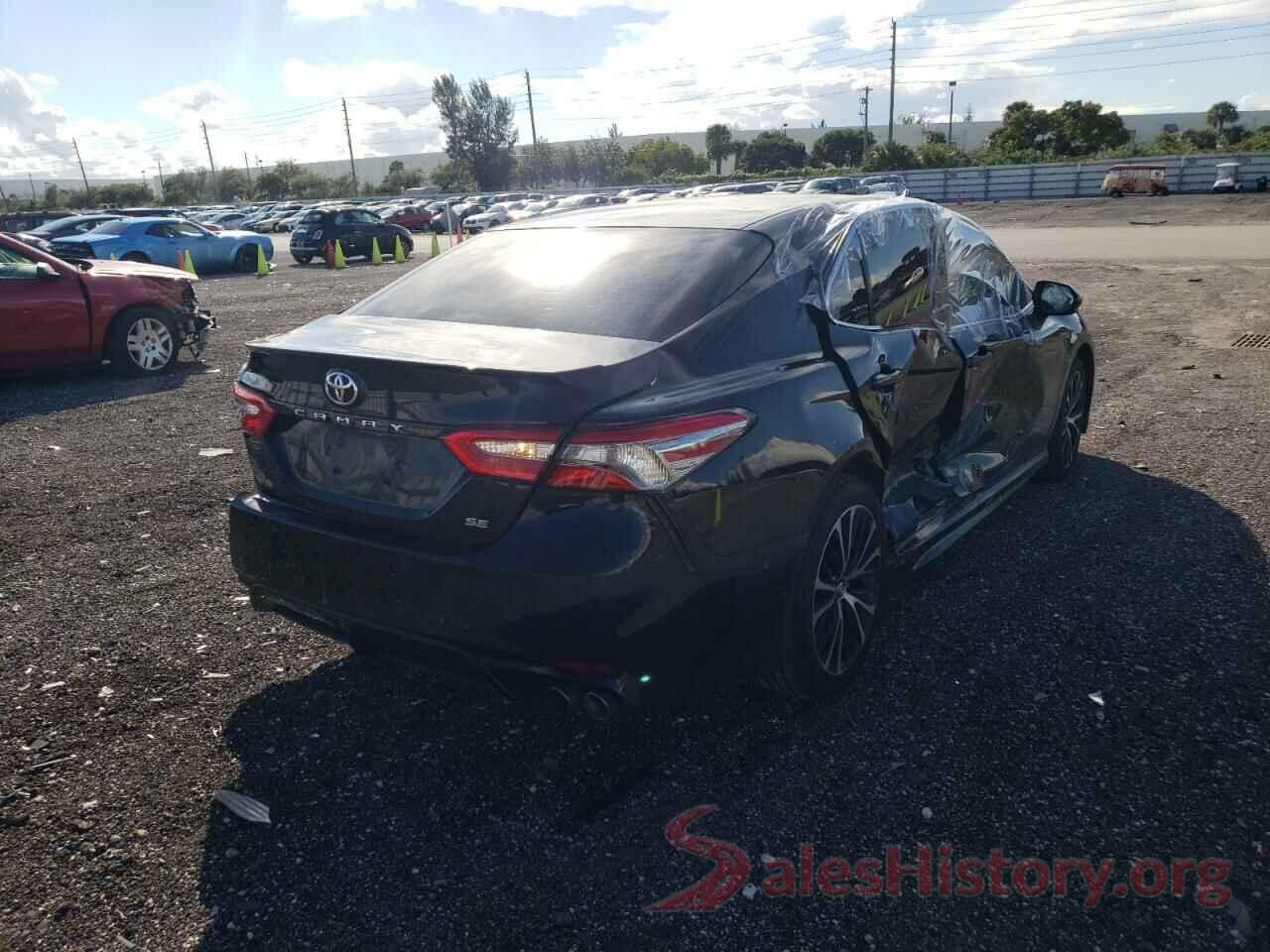 4T1B11HKXJU568604 2018 TOYOTA CAMRY