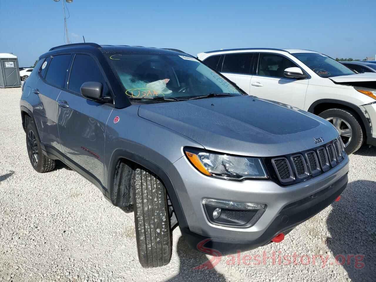 3C4NJDDB7KT651332 2019 JEEP COMPASS