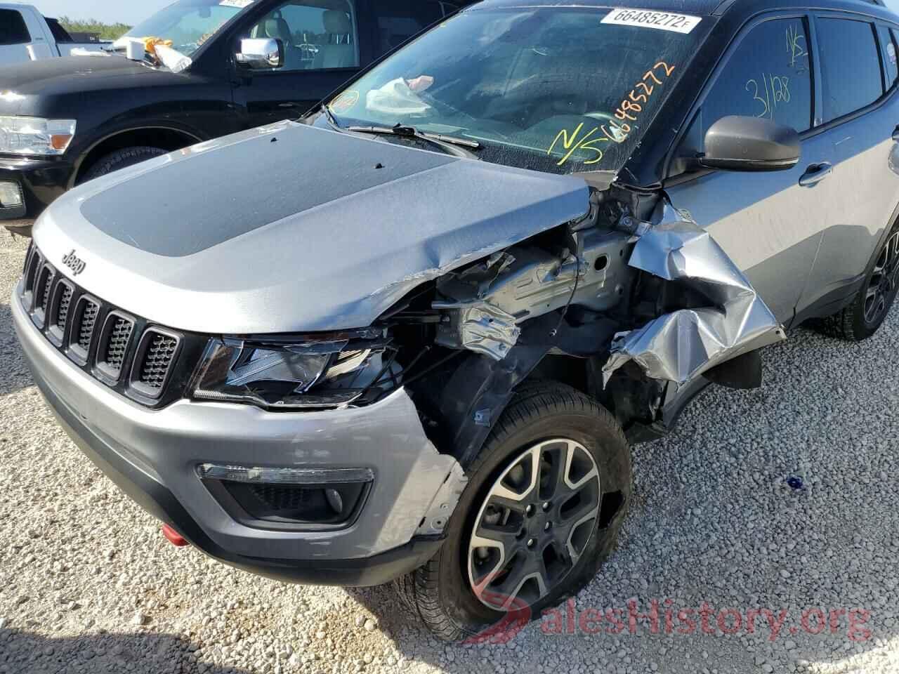 3C4NJDDB7KT651332 2019 JEEP COMPASS