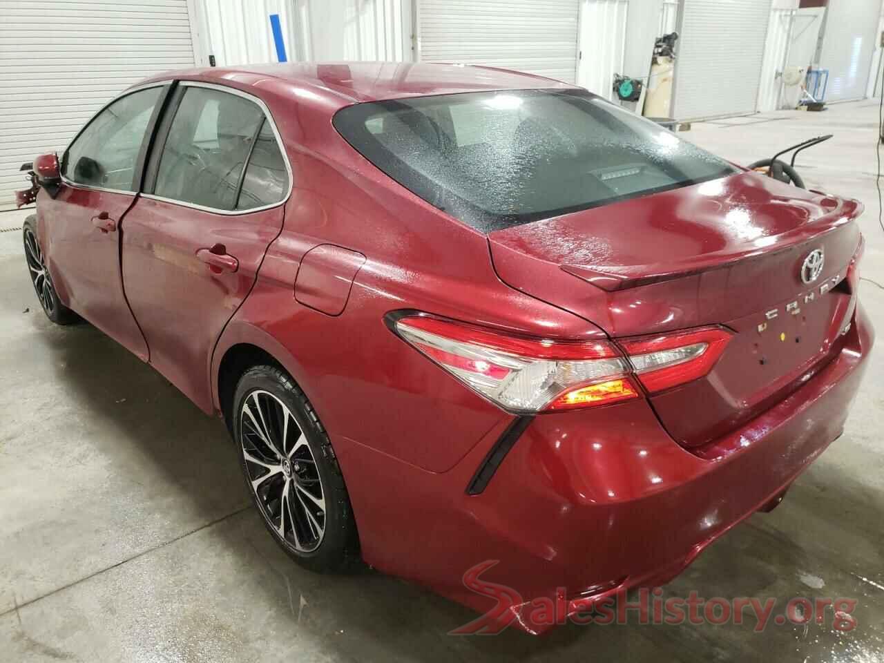 4T1B11HK7JU657868 2018 TOYOTA CAMRY