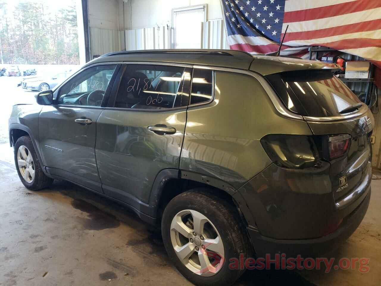 3C4NJDBB4KT813601 2019 JEEP COMPASS