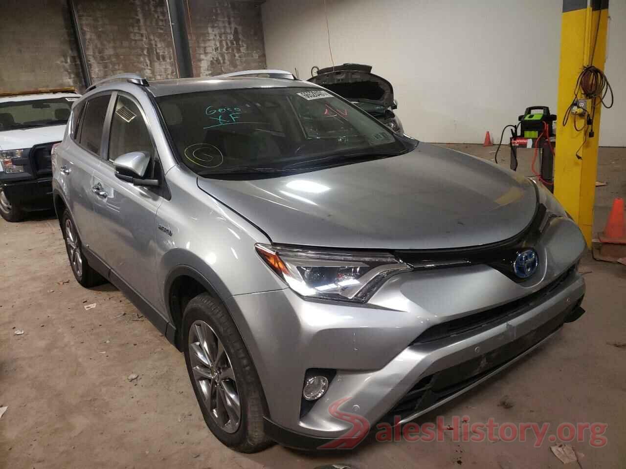 JTMDJREV1JD163628 2018 TOYOTA RAV4