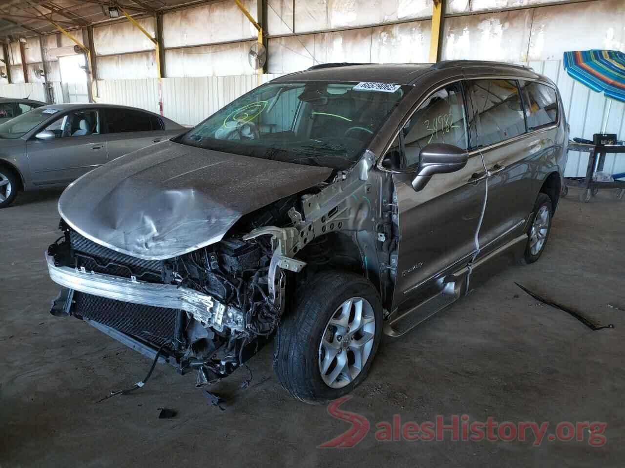 2C4RC1BG6JR321014 2018 CHRYSLER PACIFICA