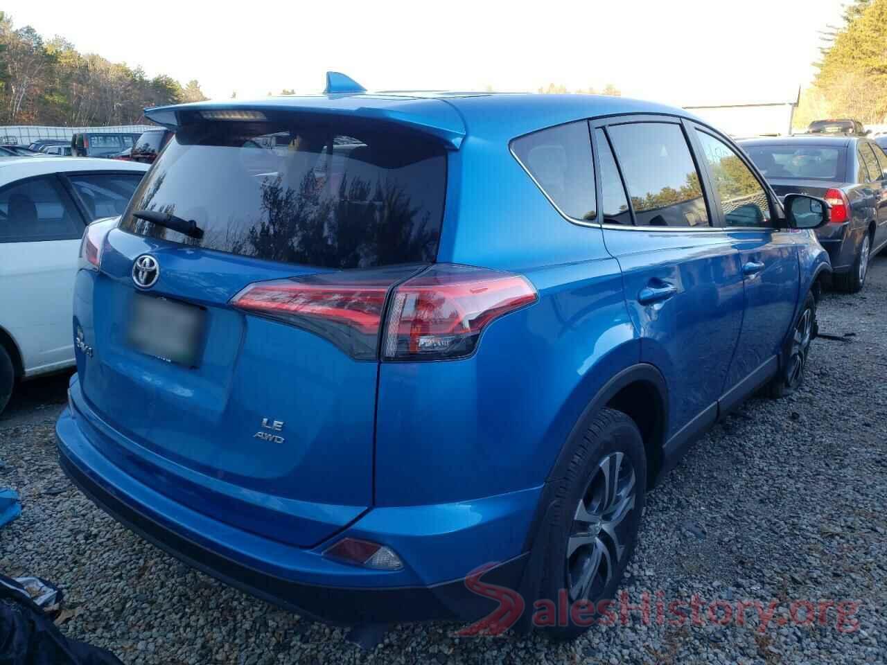 2T3BFREV7JW834313 2018 TOYOTA RAV4