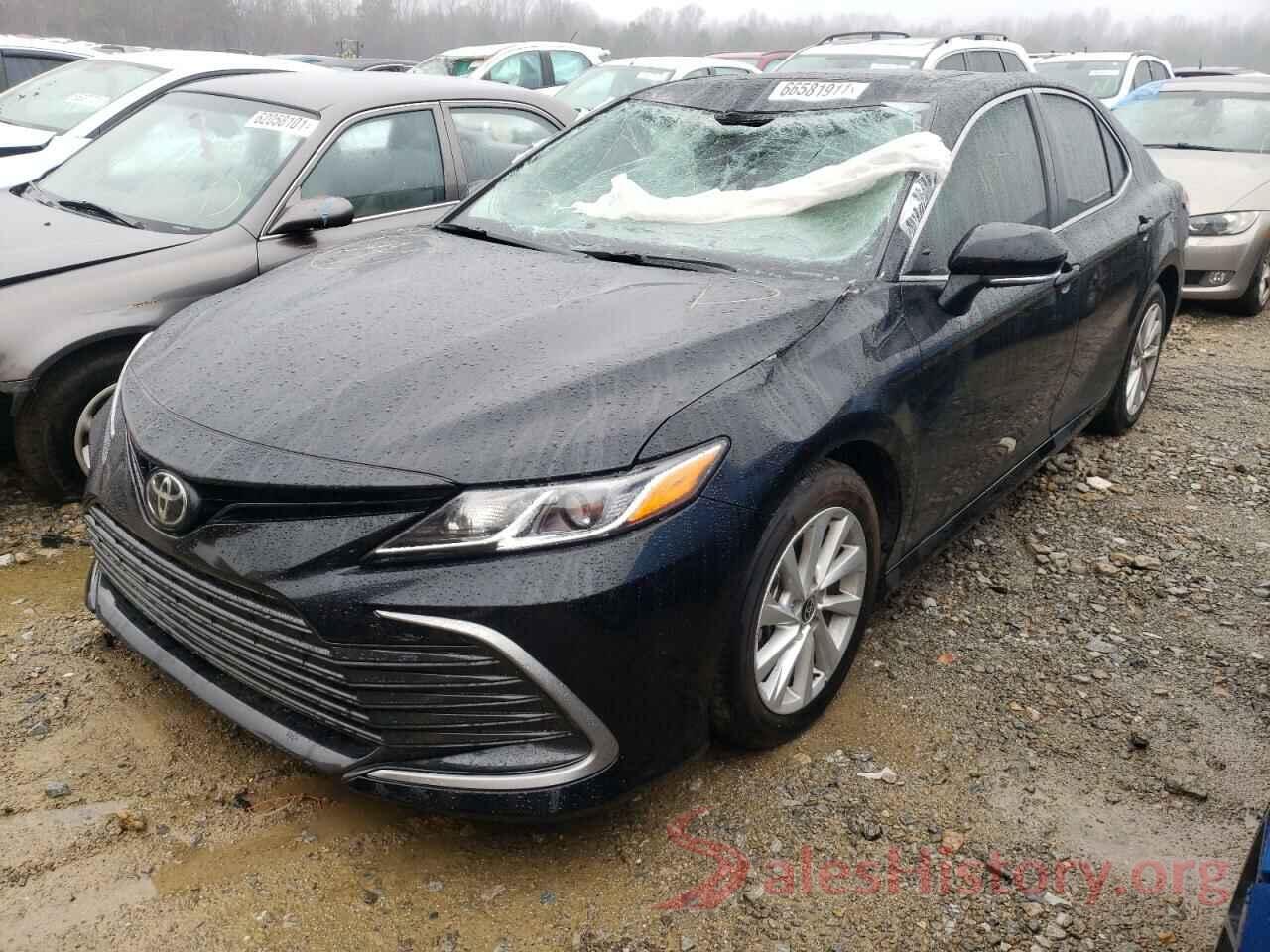 4T1R11AK3MU450035 2021 TOYOTA CAMRY