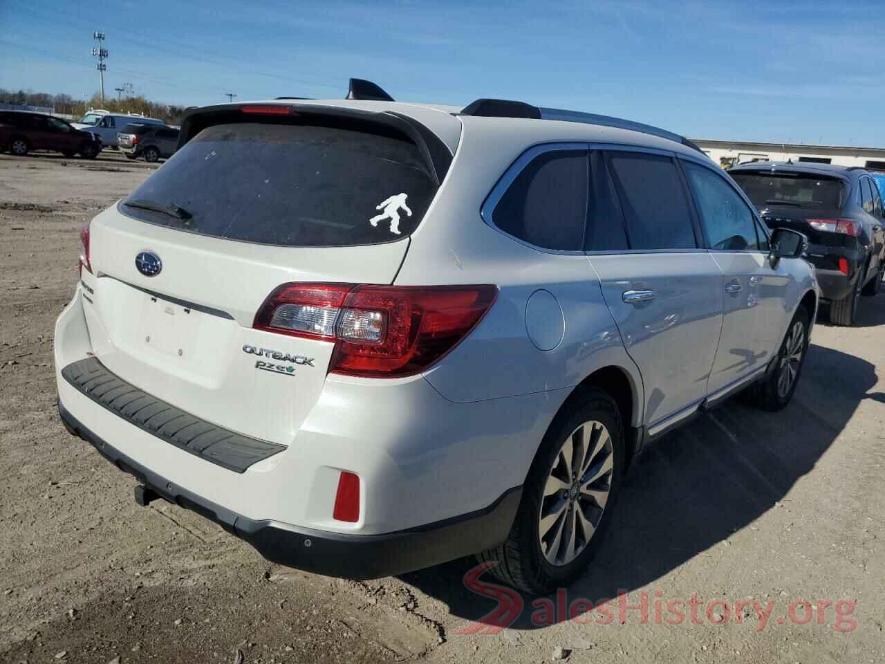 4S4BSATC5H3248555 2017 SUBARU OUTBACK