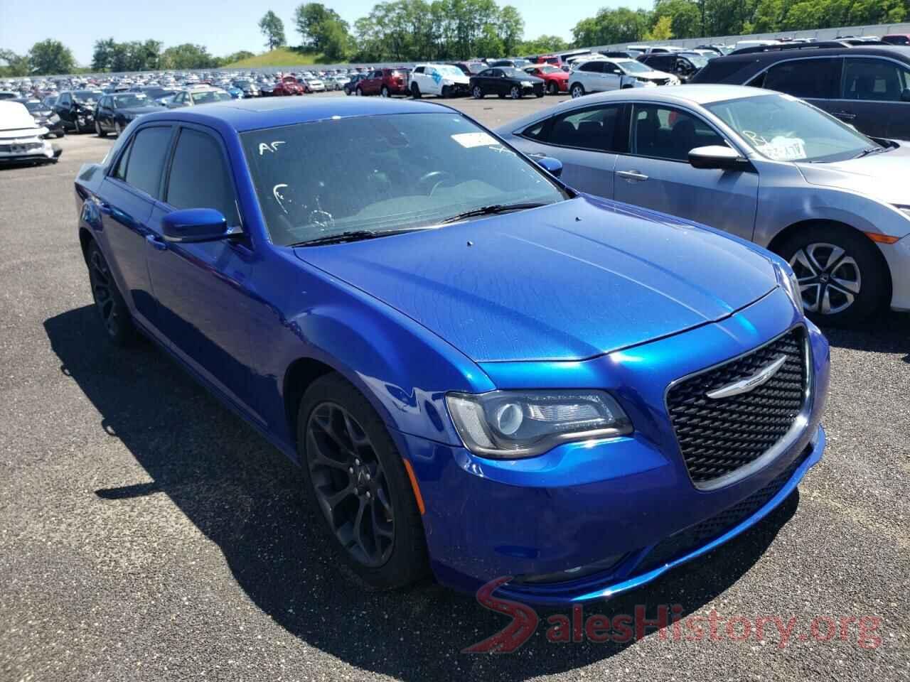 2C3CCABG3KH577757 2019 CHRYSLER 300