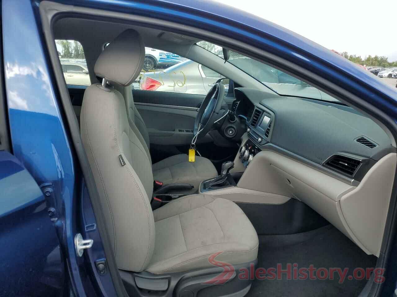 5NPD74LF5KH459275 2019 HYUNDAI ELANTRA