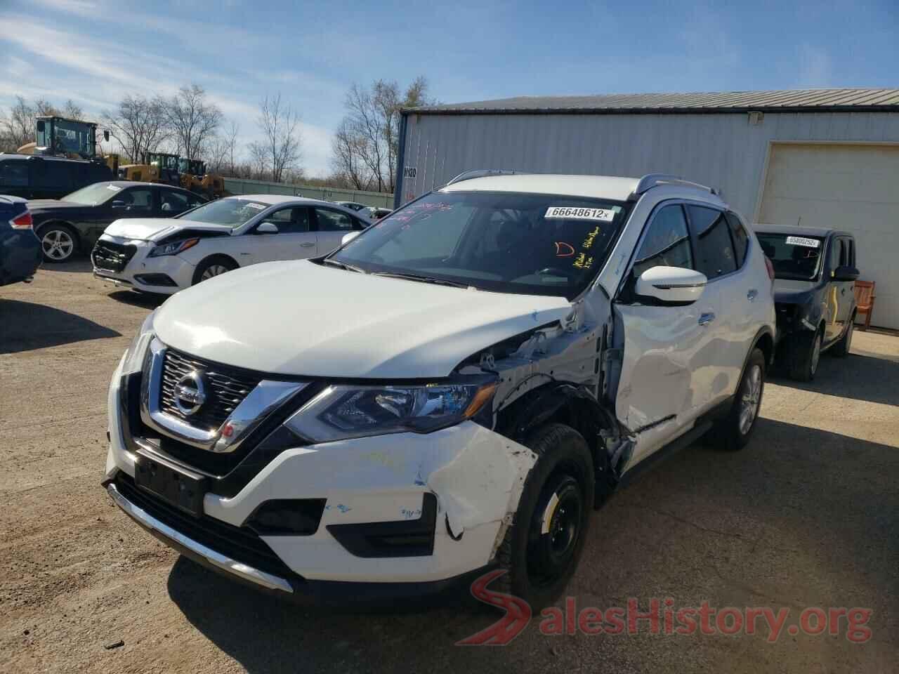 KNMAT2MV9HP509116 2017 NISSAN ROGUE