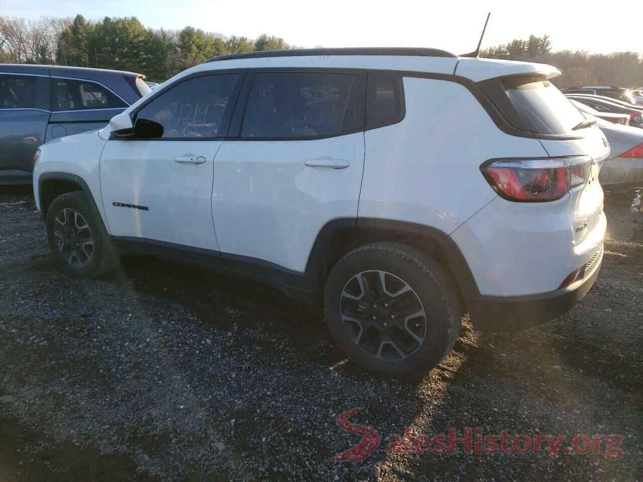 3C4NJDAB8KT723949 2019 JEEP COMPASS