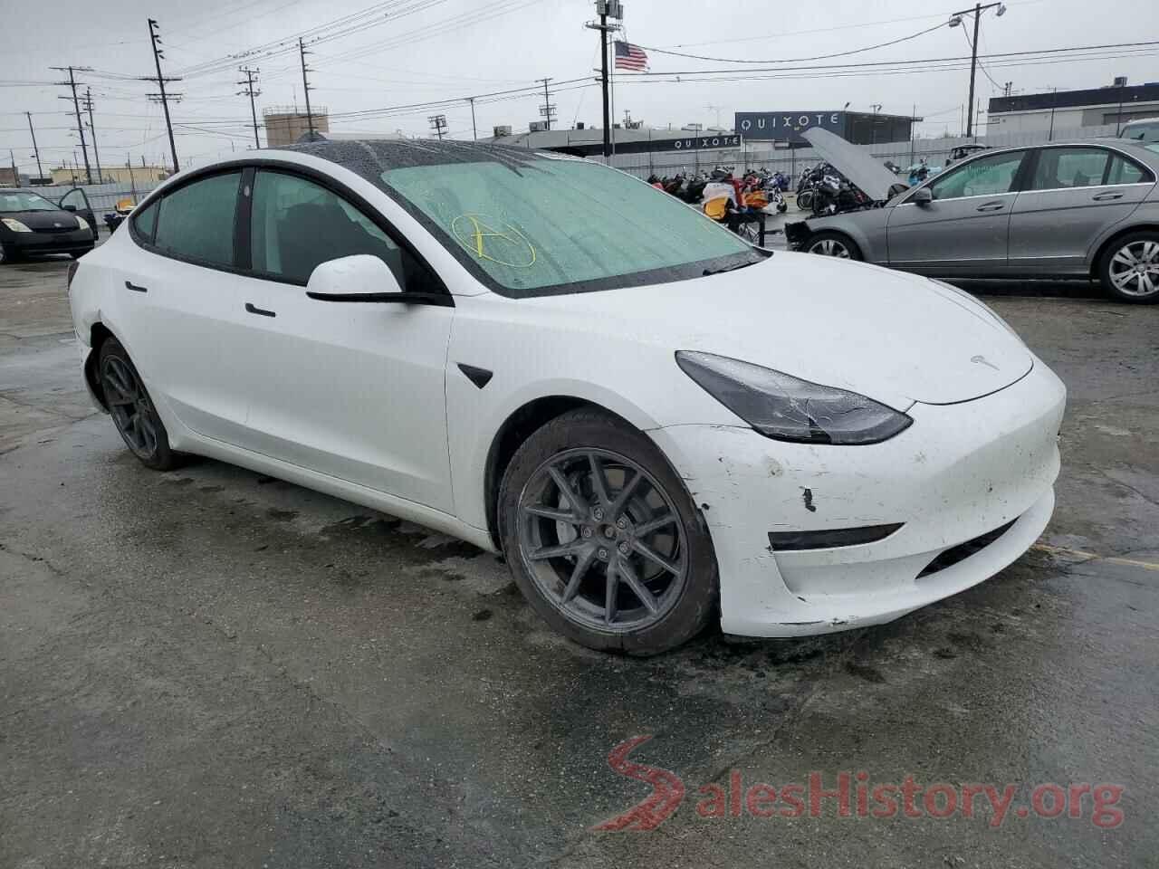 5YJ3E1EB8MF010037 2021 TESLA MODEL 3