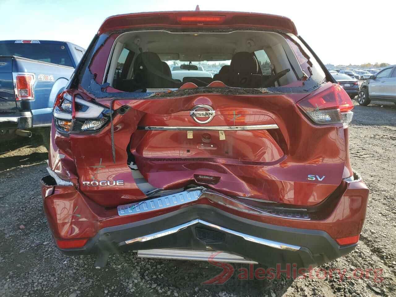 5N1AT2MT5JC778396 2018 NISSAN ROGUE