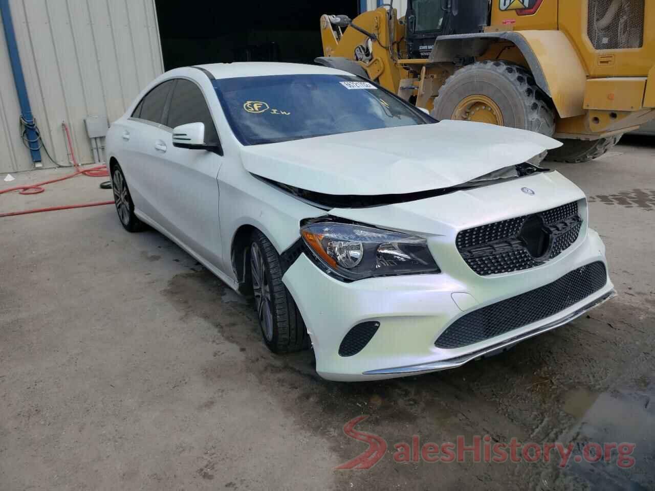 WDDSJ4GB2HN476923 2017 MERCEDES-BENZ CLA-CLASS