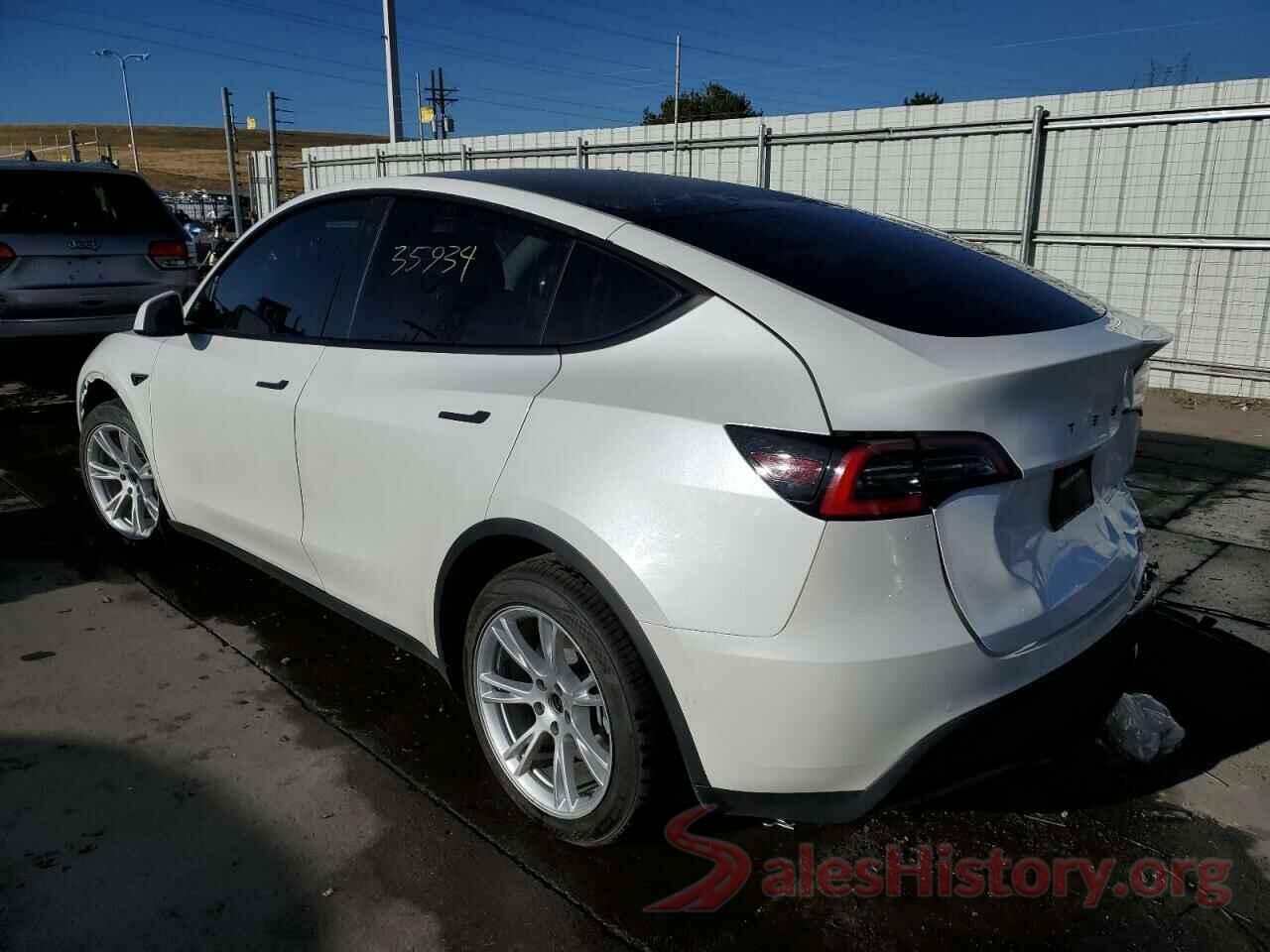 5YJYGDEE5MF066271 2021 TESLA MODEL Y