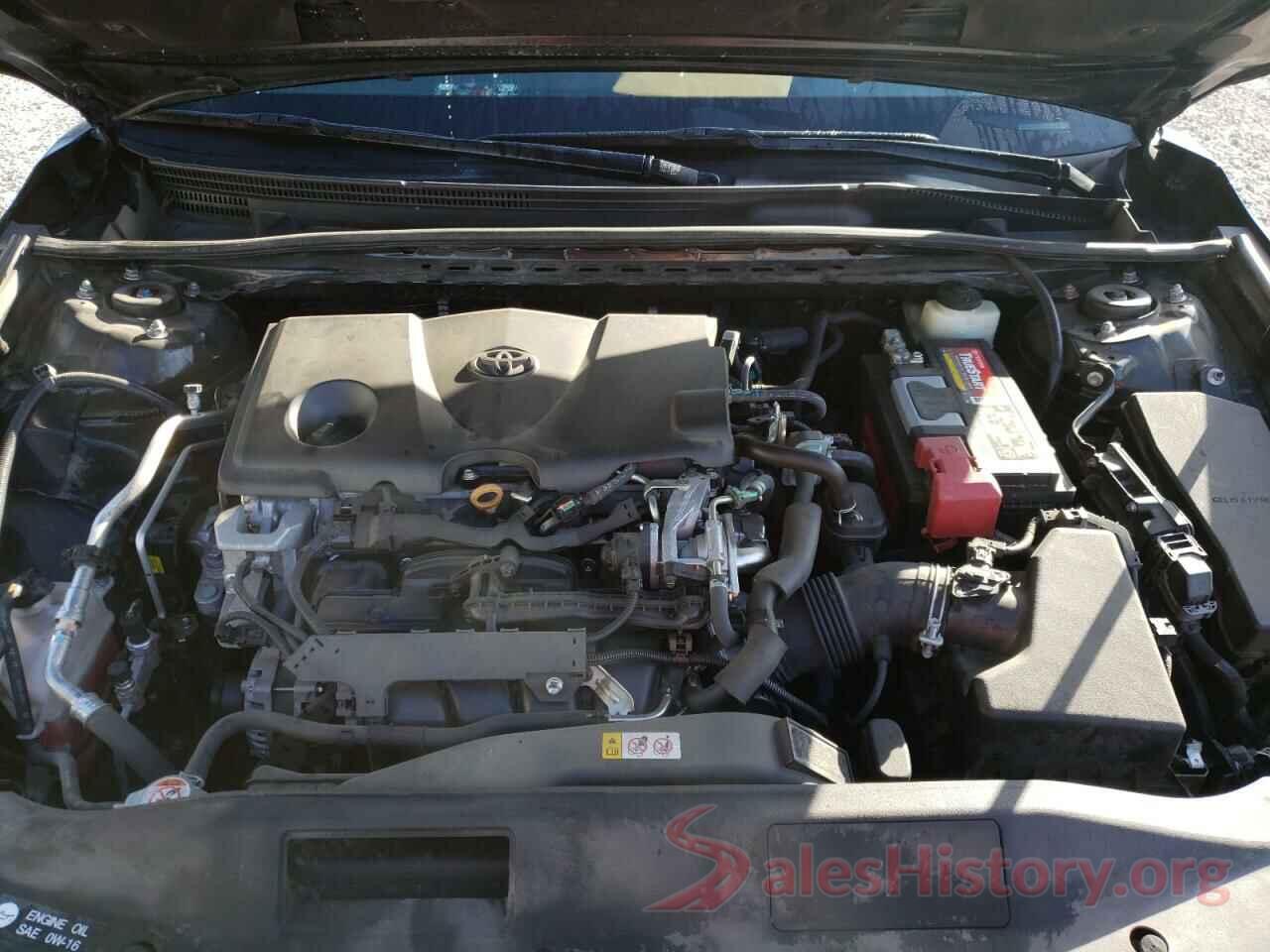 4T1B11HK2JU116047 2018 TOYOTA CAMRY