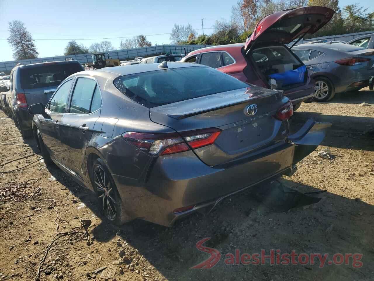 4T1G11AK2MU481011 2021 TOYOTA CAMRY