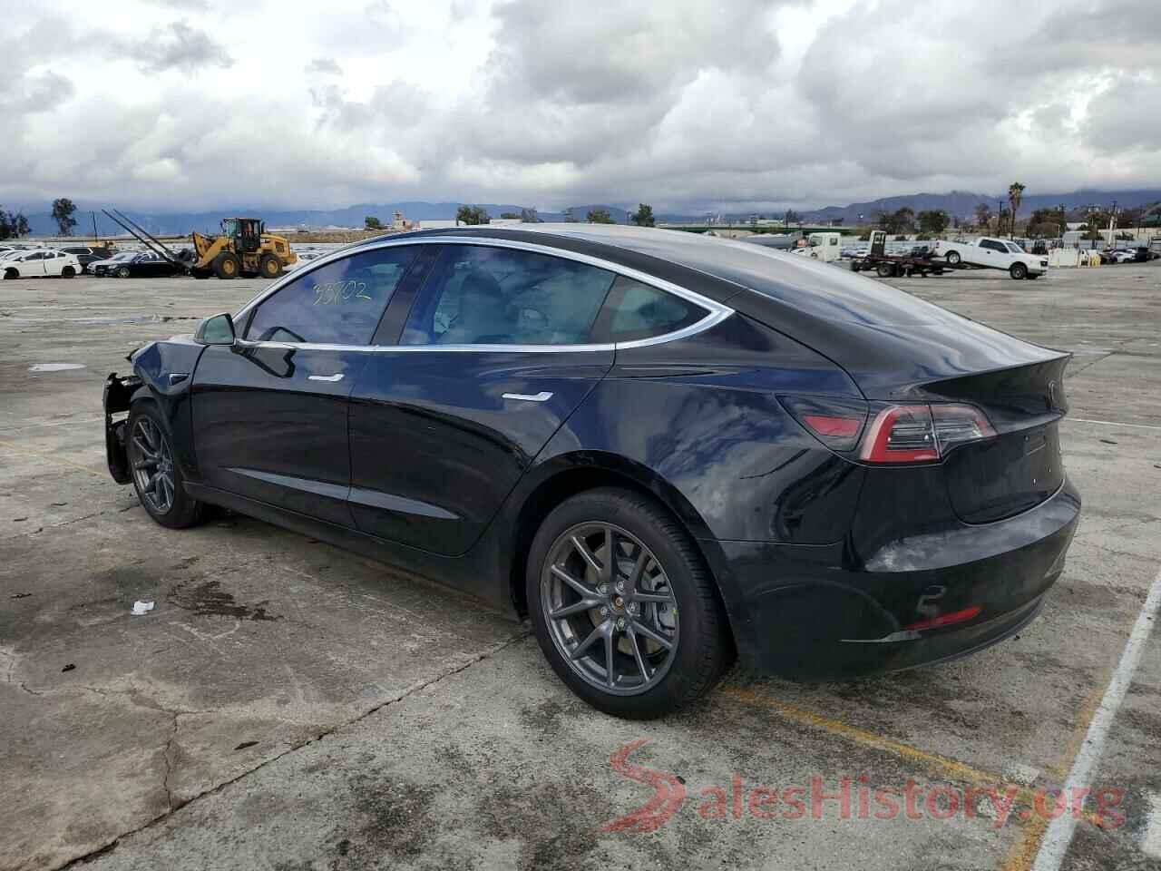 5YJ3E1EB8JF099247 2018 TESLA MODEL 3