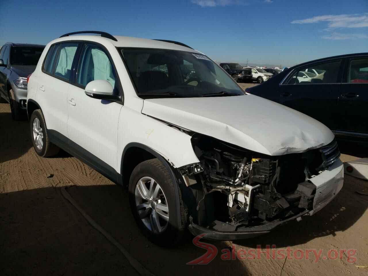 WVGBV7AX3HK014534 2017 VOLKSWAGEN TIGUAN