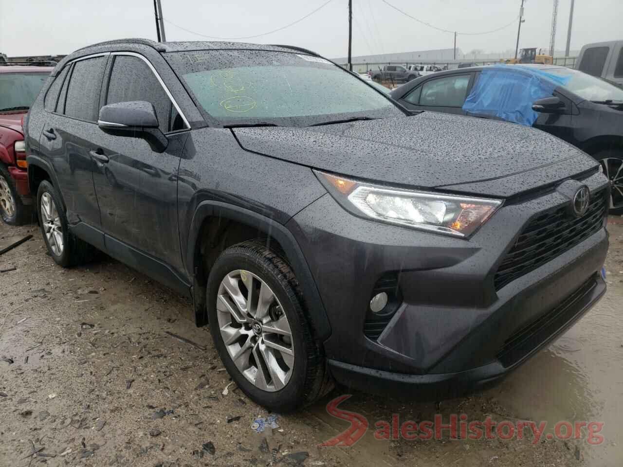 2T3A1RFV0KW015623 2019 TOYOTA RAV4