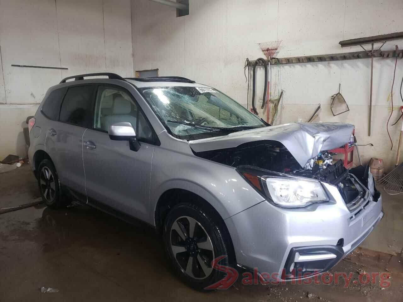 JF2SJAEC2JH402671 2018 SUBARU FORESTER