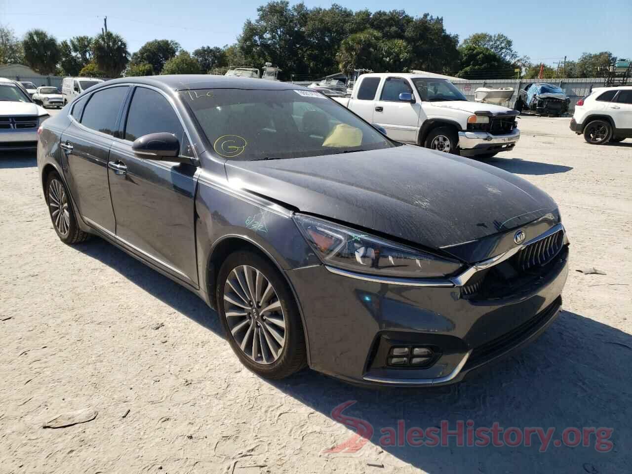 KNALC4J17H5084364 2017 KIA CADENZA