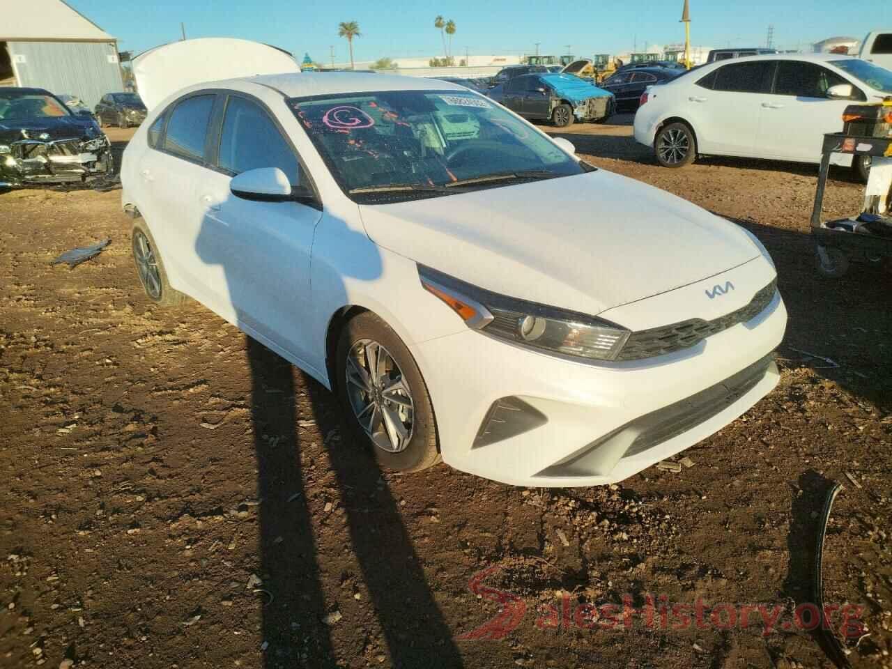 3KPF24AD4NE424308 2022 KIA FORTE