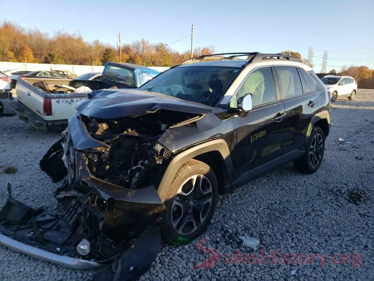 2T3J1RFV1KW012777 2019 TOYOTA RAV4