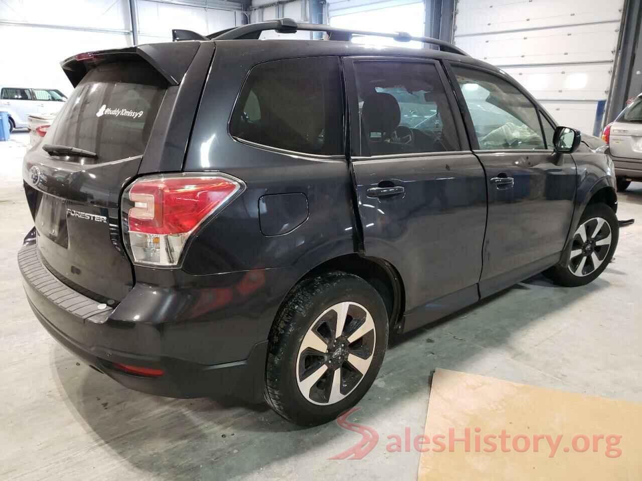 JF2SJAGC4JH500548 2018 SUBARU FORESTER