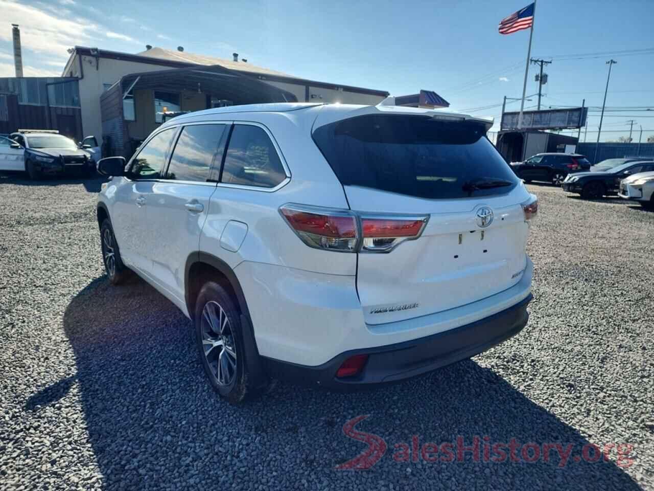 5TDJKRFH3GS353842 2016 TOYOTA HIGHLANDER