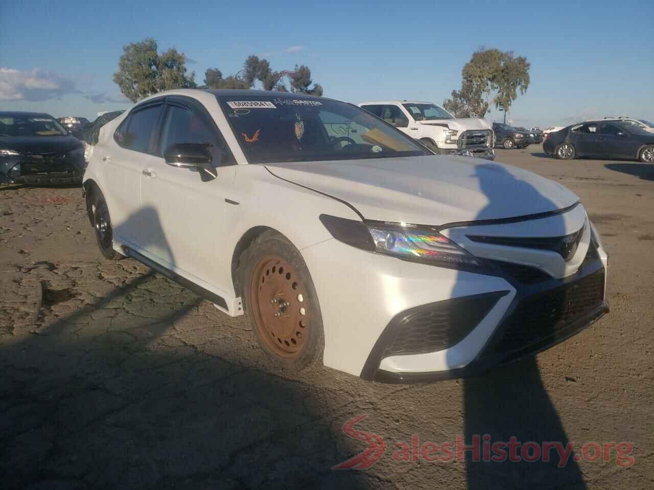 4T1K61AK6MU518637 2021 TOYOTA CAMRY